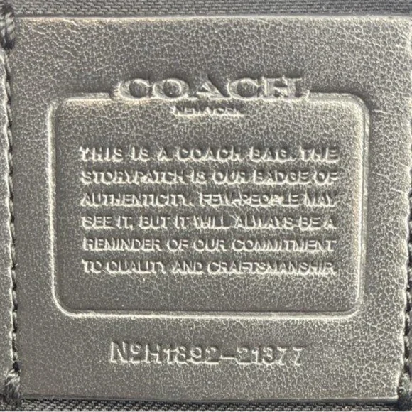 Coach Dufflette Crossbody Shoulder Bag Pebbled Leather Black H1892-21377 - Picture 3 of 14